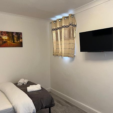 F4-Ground Floor Studio Fits 3 Near Paddington Διαμέρισμα Λονδίνο Εξωτερικό φωτογραφία